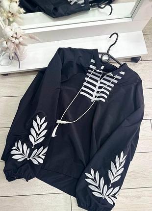 Чорна вишиванка гладь