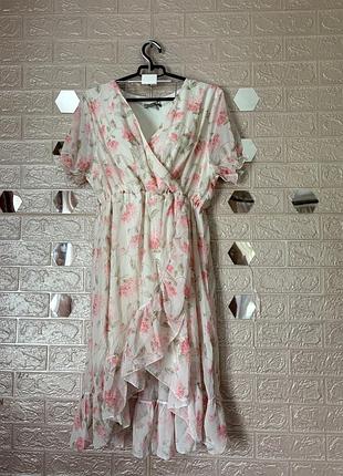 Нова сукня плаття з біркою розмір 48 50 52 в квіти міді