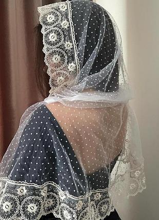 Палантин женский ажурный для посещения храма, церкви, праздника в красном цвете