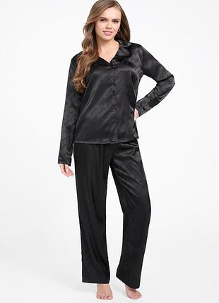 Атласная женская пижама guess