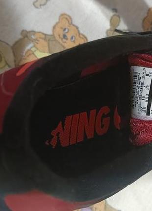 Кроссовки nike 4