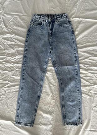 Джинси класичні