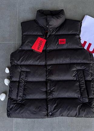 Жилетка чоловіча безрукавка чорна hugo boss