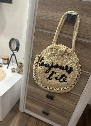 Стильна сумочка соломка