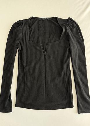 Кофточка з v вирізом на грудях , бренд karol