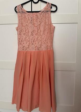 Сукня жіноча