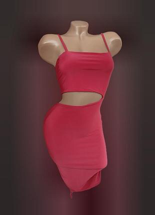 Стрейчевое красное сексуальное платье