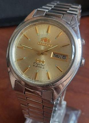Винтажные мужские часы orient. работает. автомат. 21т