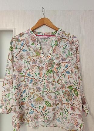 Блуза от emily van den bergh, размер 40, 100% вискоза, цветочный принт