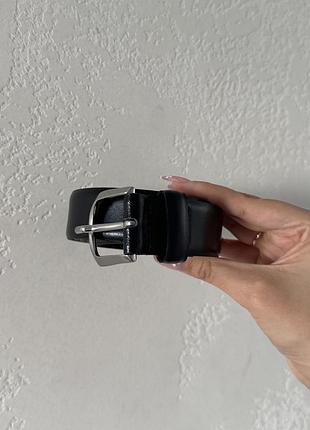 Шкіряний чоловічий ремінь зі сріблястою фурнітурою