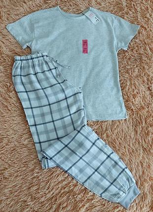 Піжама або костюм для дому, розмір 4-6 (євро 32-34)