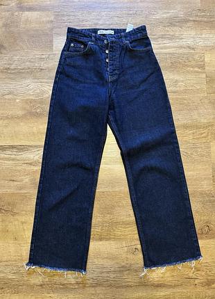 Вкорочені джинси