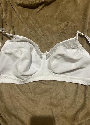 Бюстгалтер