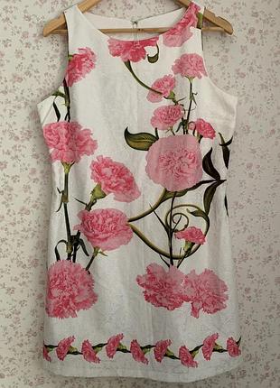 Жіноча сукня в квіточку