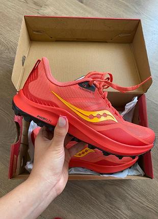 Женские кроссовки для бега saucony