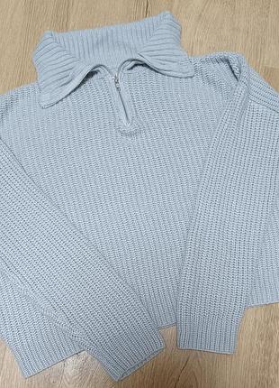 Свитер/кофта с отложным воротником и молнией