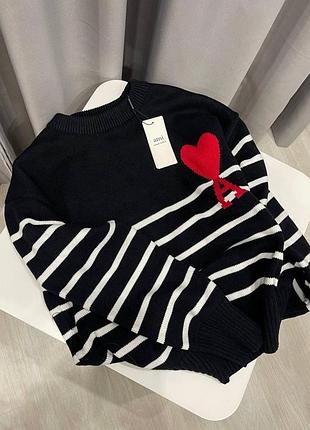 Черный свитер в полоску люкс