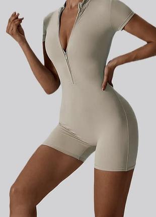 Комбінезон на змейке