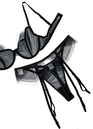 Сексуальний жіночий комплект виконаний із напівпрозорої мікросітки 🖤