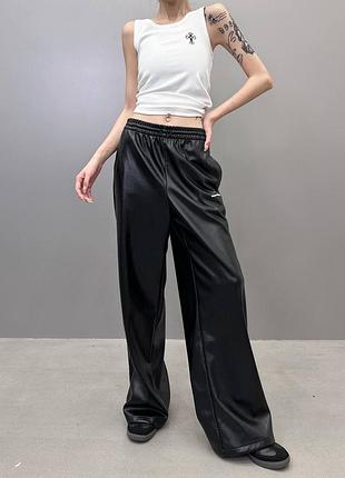 Штаны кожаные