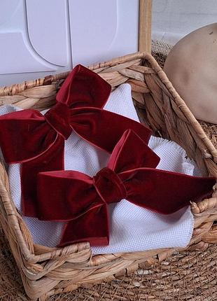 Вишневі оксамитові бантики, банти в школу