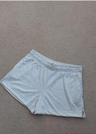Женские шорты