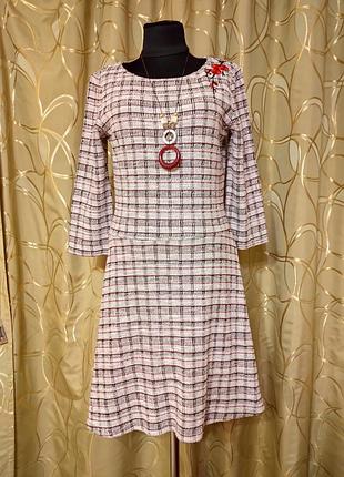 Брендовое вискозное платье миди