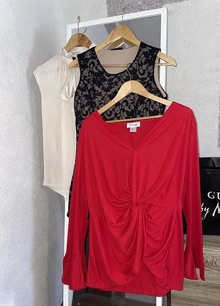 Розпродаж жіночі блузи лот 3 шт.