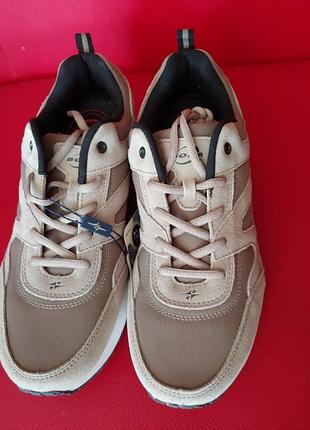 Кросівки чоловічі bona