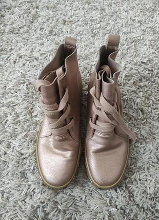 Кроссовки ботинки