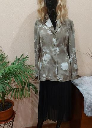 Блуза в цветочный принт