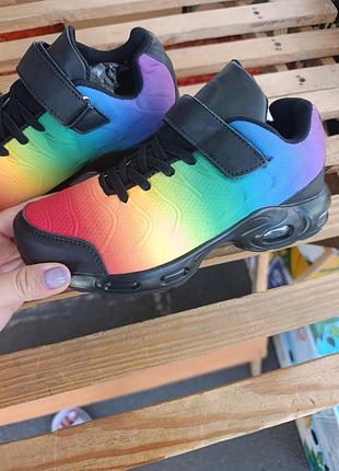 Кроссовки детские 31-36