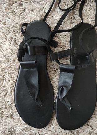 Босоножки в Вьетнамке