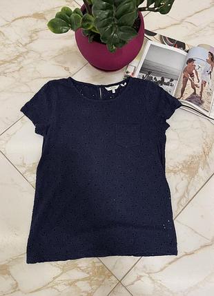 Жіноча стильна ажурна темно-синя футболка