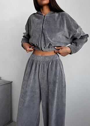 Классный велюровый костюм тройка бра топ брюки и худи, спортивный, палаццо, велюр, капюшон