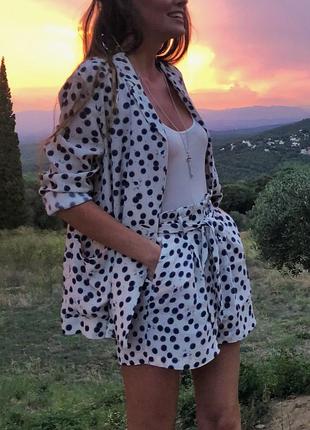 Костюм h&m з шортами, шовковий