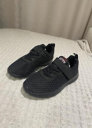 Кросівки 32 розмір дитячі