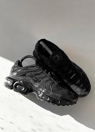 Кроссовки nike air max tn plus