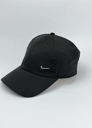 Чоловічі кепка nike metal svoosh оne size оригінал ідеал