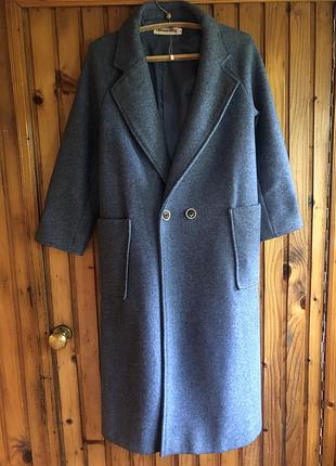 Пальто в ідеальному стані