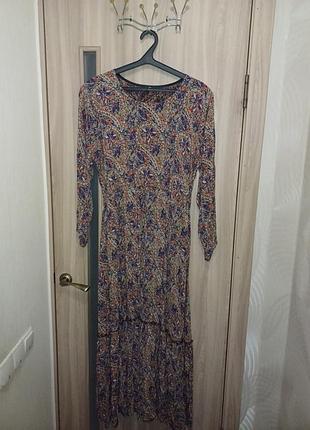 Платье большого размера