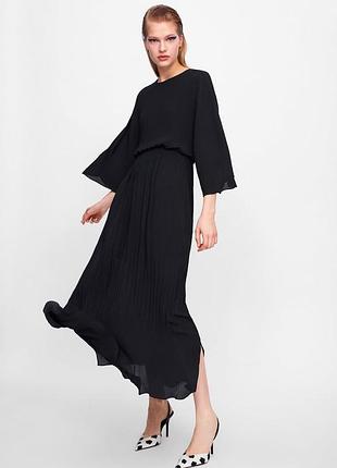 Плиссированное платье миди от zara