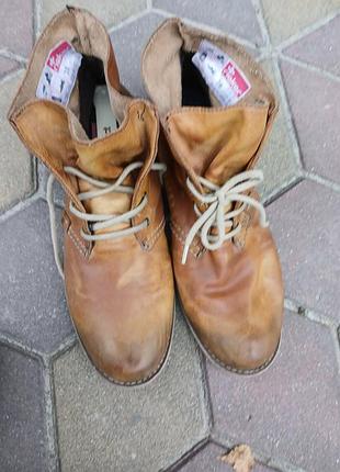 Ботинки женские кожаные фирмы rieker