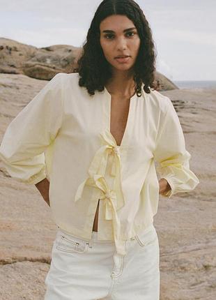 Поплиновая блуза с бантами от zara