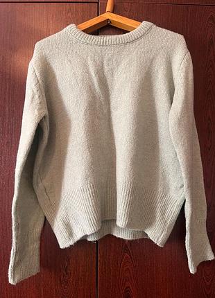 Светрик жіночий 2