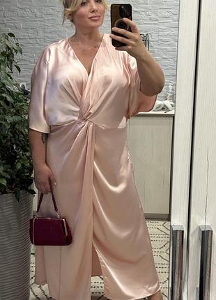 Шикарна сатиновая  святкова сукня