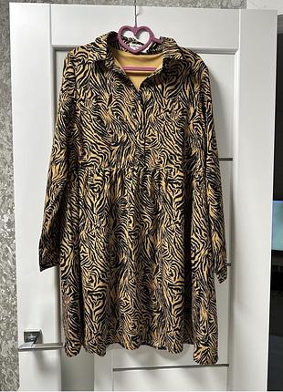 Сукня жіноча