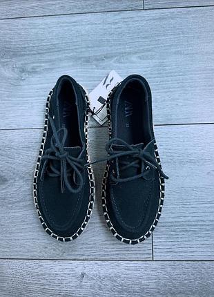 Замшеві туфлі