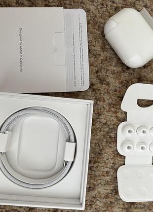 Продам airpods pro 2 в ідеальному стані