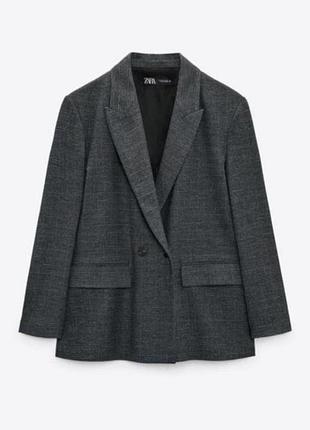 Дуже стильний блейзер від zara